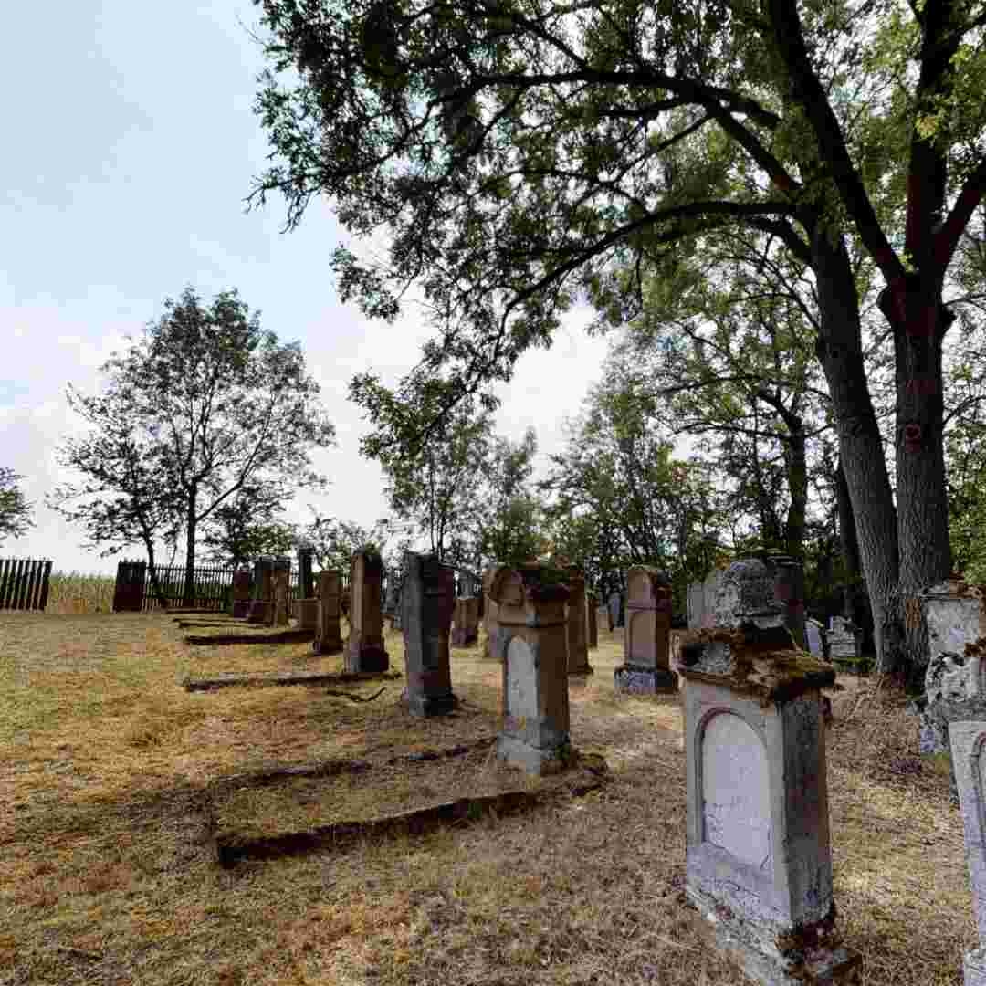 Berkach | Jüdischer Friedhof